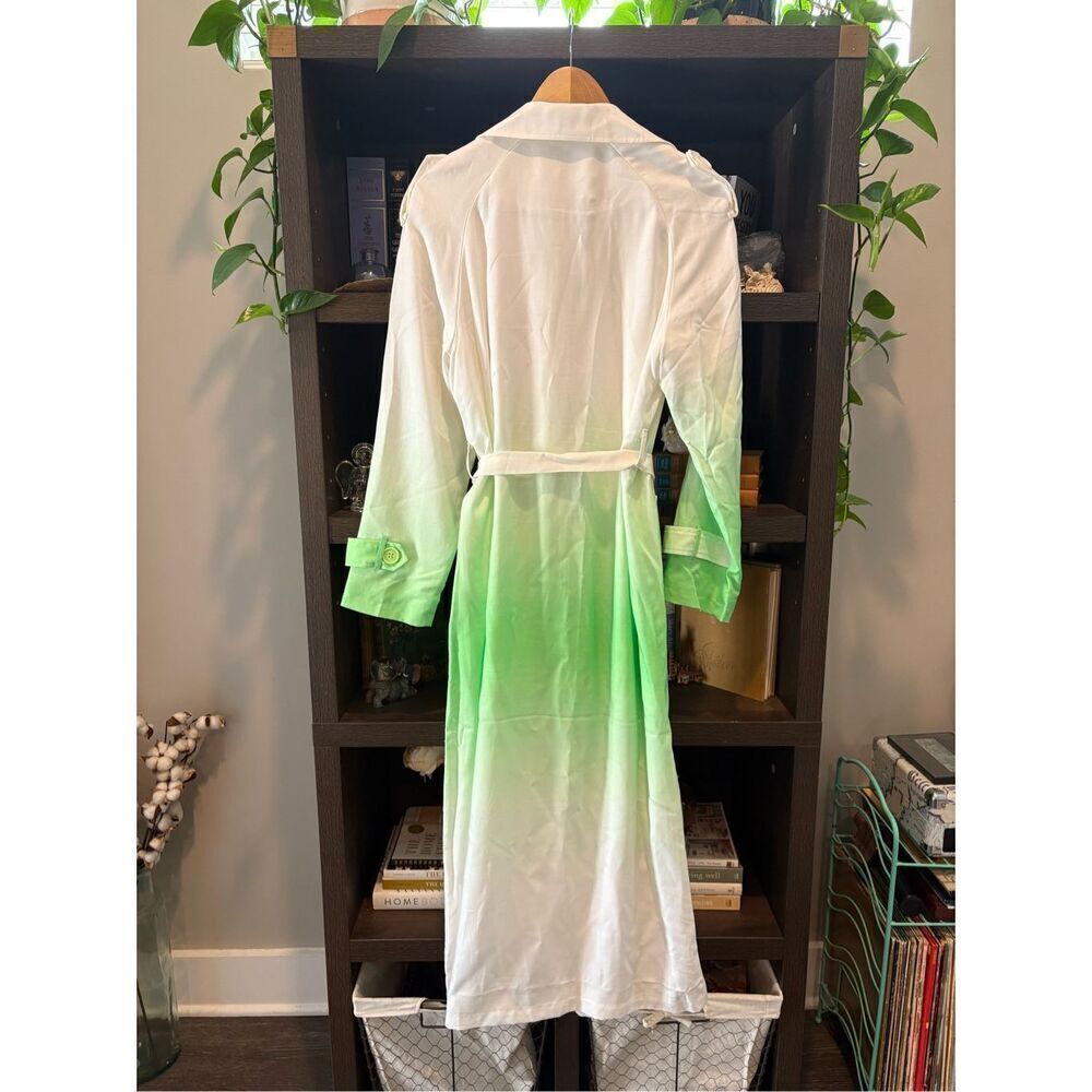 NWT Pippa The Label Beatrix White & Green Trench Coat Size Small - Picture 3 of 7